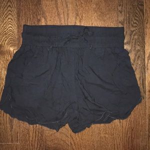 Hollister high rise shorts